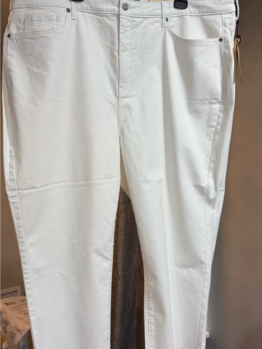 NYDJ Women’s White Straight-Leg Jeans
